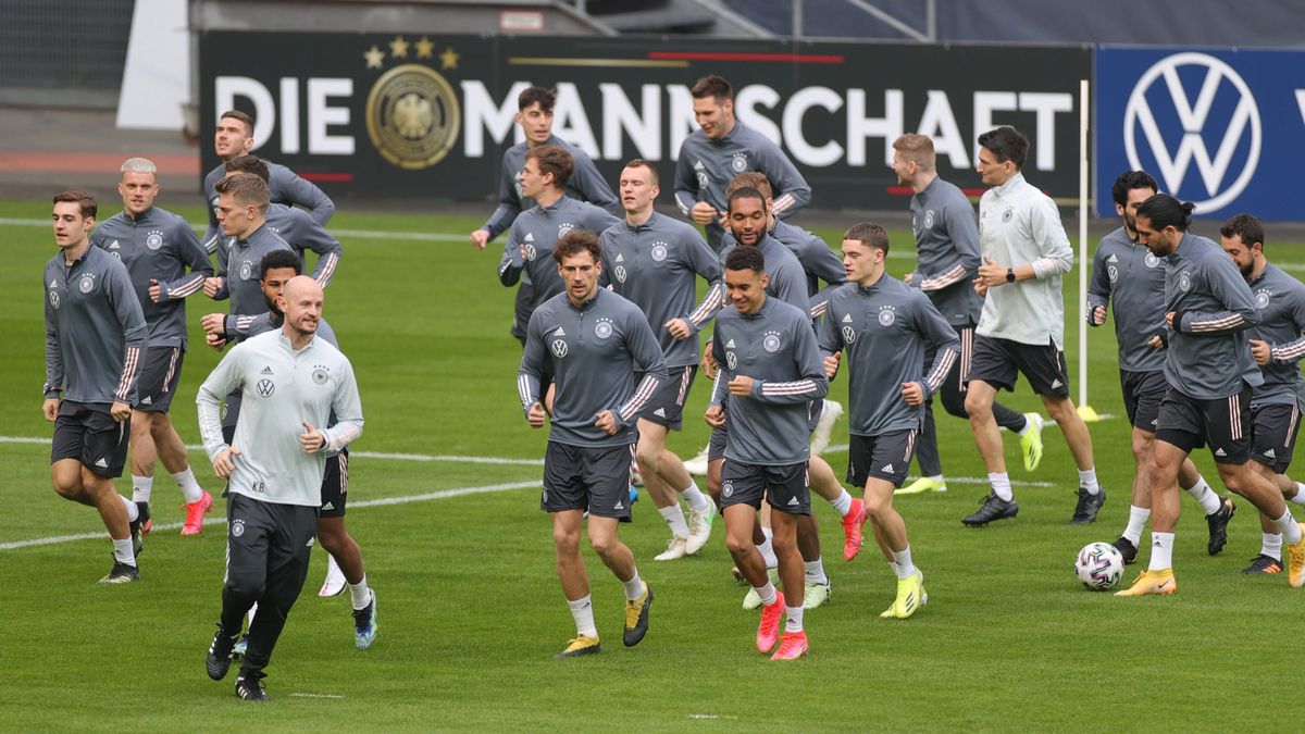 PAP/EPA / FRIEDEMANN VOGEL / Na zdjęciu: reprezentanci Niemiec podczas zgrupowania