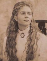 Christie Lynn Smith