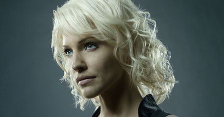 Tricia Helfer w Halo: ODST
