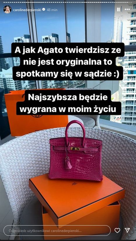 Caroline Derpienski uderza w Agatę Rubik