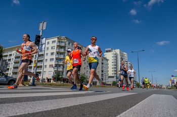 Biegowe zmagania na Ursynowie. Niedzielne utrudnienia w ruchu