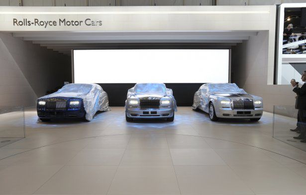 Znajdź 3 różnice, czyli nowe wcielenie Rolls-Royce'a Phantoma [Genewa 2012]