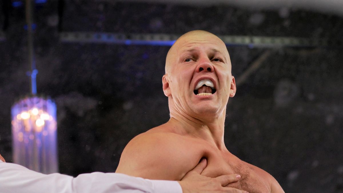 Agencja Gazeta / Mateusz Skwarczek / Na zdjęciu: Artur Binkowski