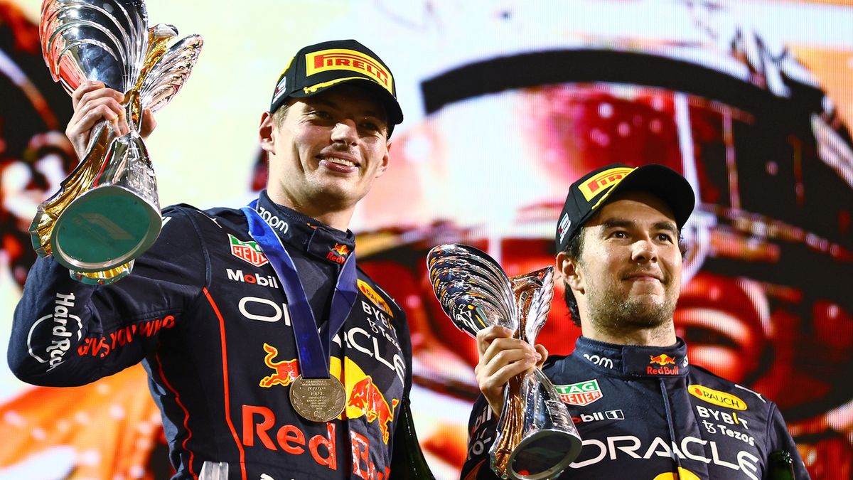 Materiały prasowe / Red Bull / Na zdjęciu: Max Verstappen (po lewej) i Sergio Perez