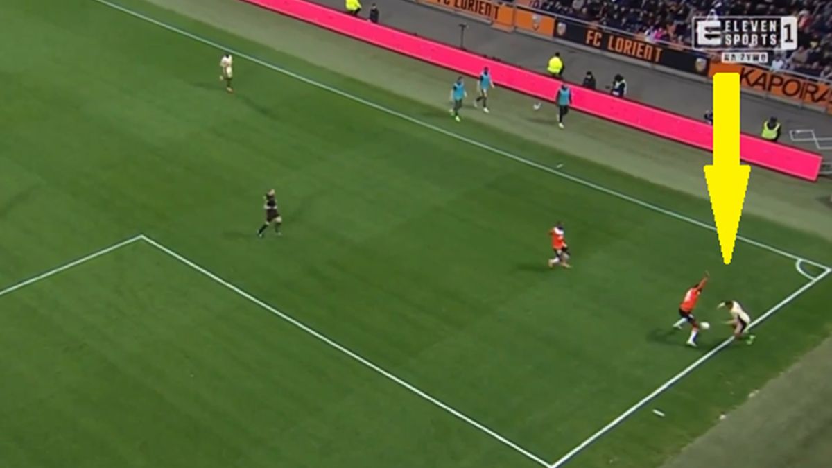 Twitter / Twitter/ELEVEN SPORTS PL / Na zdjęciu: popis Kyliana Mbappe