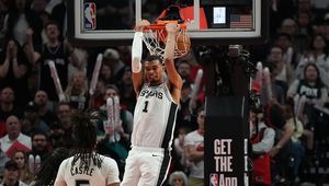 Co za powrót Spurs i Wembanyamy! Prawdziwe play-offy