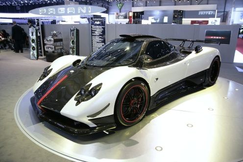 Pagani Zonda Cinque F za 2 miliony $