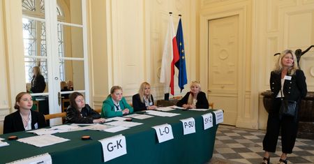 Wybory prezydenckie 2025. Czy można głosować za granicą?