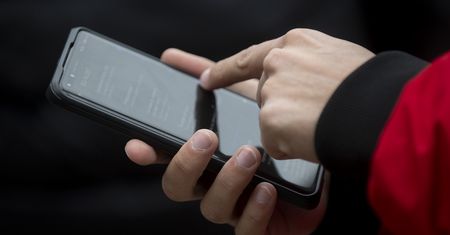 Wiadomość SMS: "Twoje dane osobowe nie są już ważne"