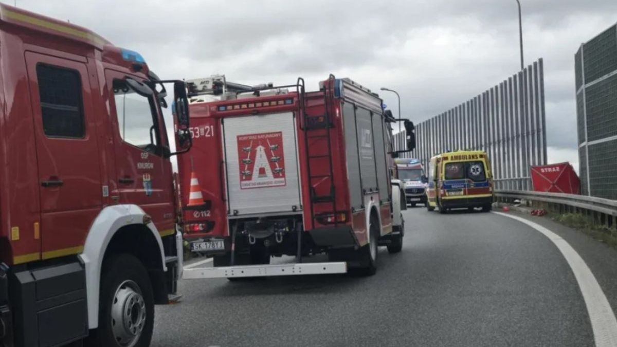 Koszmar na A1 w Gliwicach. Motocykl roztrzaskał się o bariery