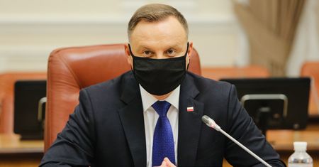 300+. Będą zmiany w programie "Dobry start". Prezydent podpisał nowelizację