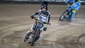 Żużel. Wyrównane ściganie w Rzeszowie. Bańbor potwierdził wysoką formę