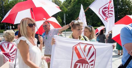 Nauczyciele chcą podwyżek. Jest data manifestacji w Warszawie
