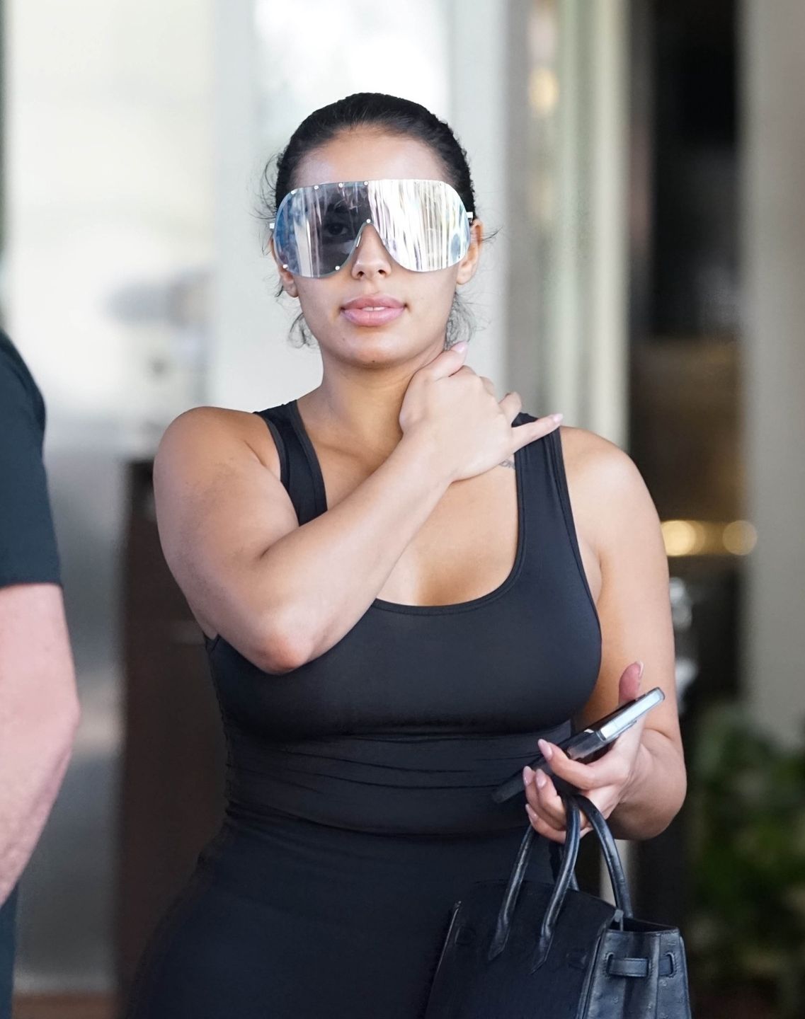 Kanye West z sobowtórką Kim Kardashian 