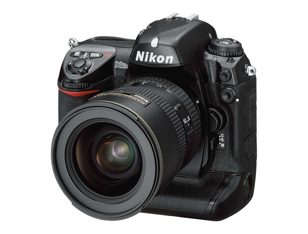 Nikon D2Hs