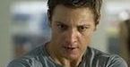 ''Dziedzictwo Bourne'a'': Agent rządowy Jeremy Renner [wideo]