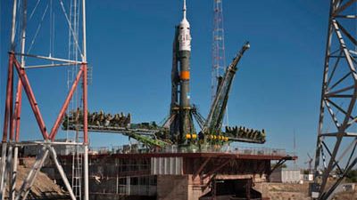 Dwóch panów i pani w kosmosie, czyli Sojuz TMA-19 rozpoczął misję 1