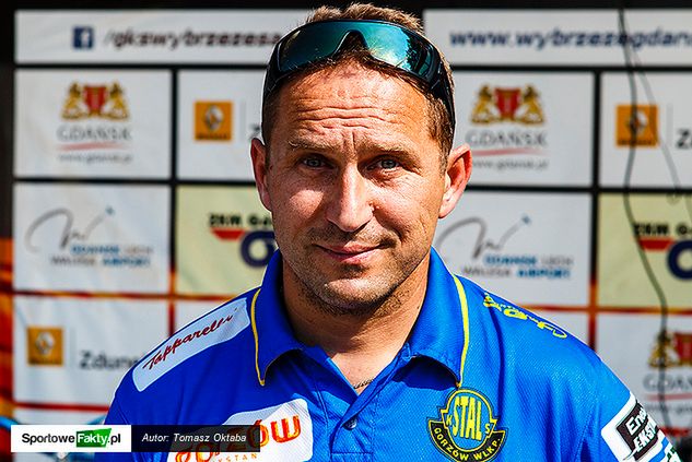 - Mocny na własnym torze jest Nicki Pedersen, a wiele punktów zdobywają juniorzy - ocenił Unię Piotr Paluch