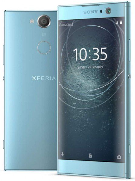 Sony Xperia XA2 Plus występuje w czterech wariantach kolorystycznych: czarnym, szarym, złotym i zielonym.