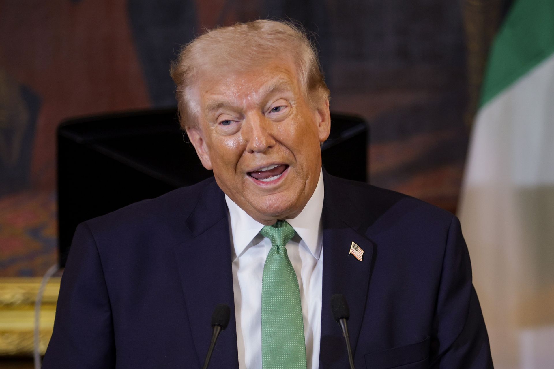 Chcą usunąć Trumpa z urzędu. "Nie dziwię się inicjatywie demokratów"