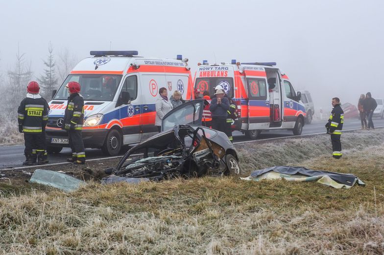 Groźny wypadek w mazowieckim. Trzy osoby nie żyją