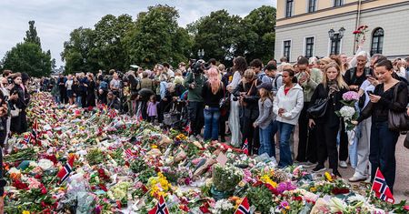 Nie żyje król Harald V. Tłumy Norwegów płaczą w Oslo