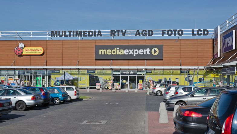 Trik na Media Markt. Sieć Media Expert dzieli się na kilkaset małych spółek. Czy w ten sposób uniknie nowego podatku?