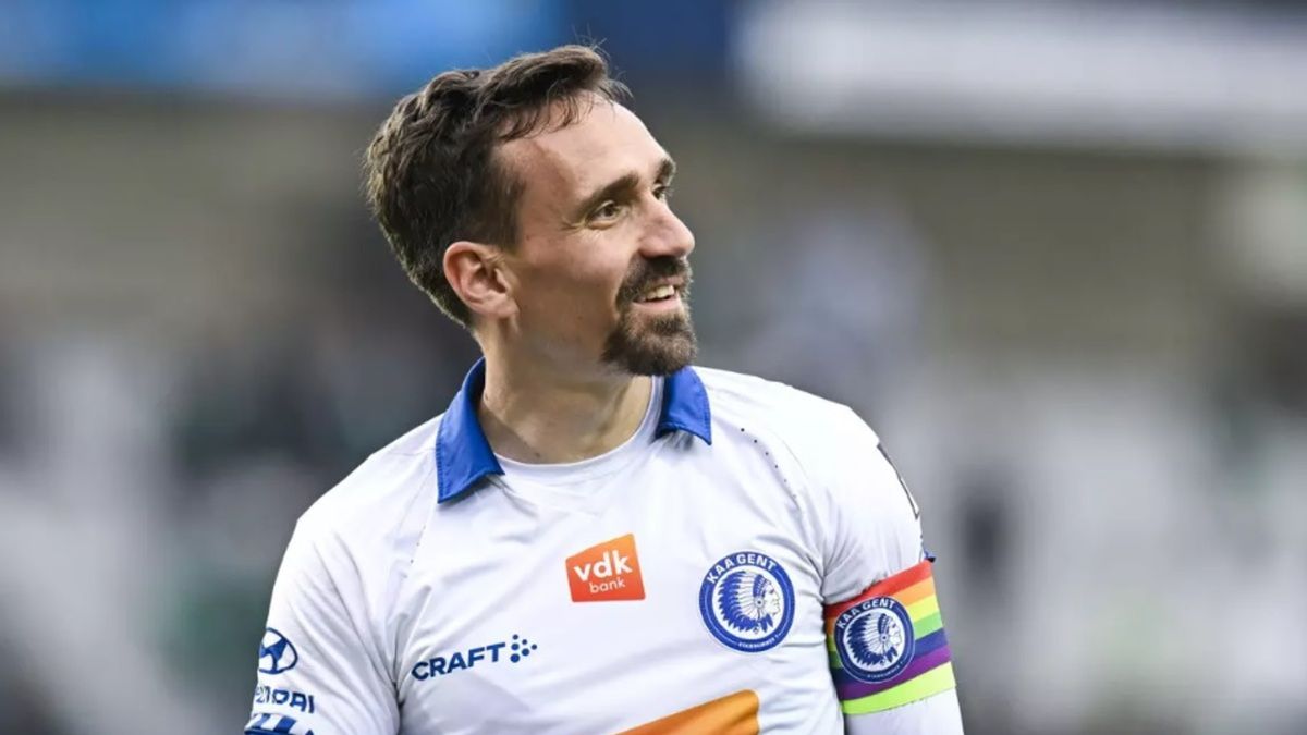 Materiały prasowe / KAA Gent / Sven Kums w barwach KAA Gent