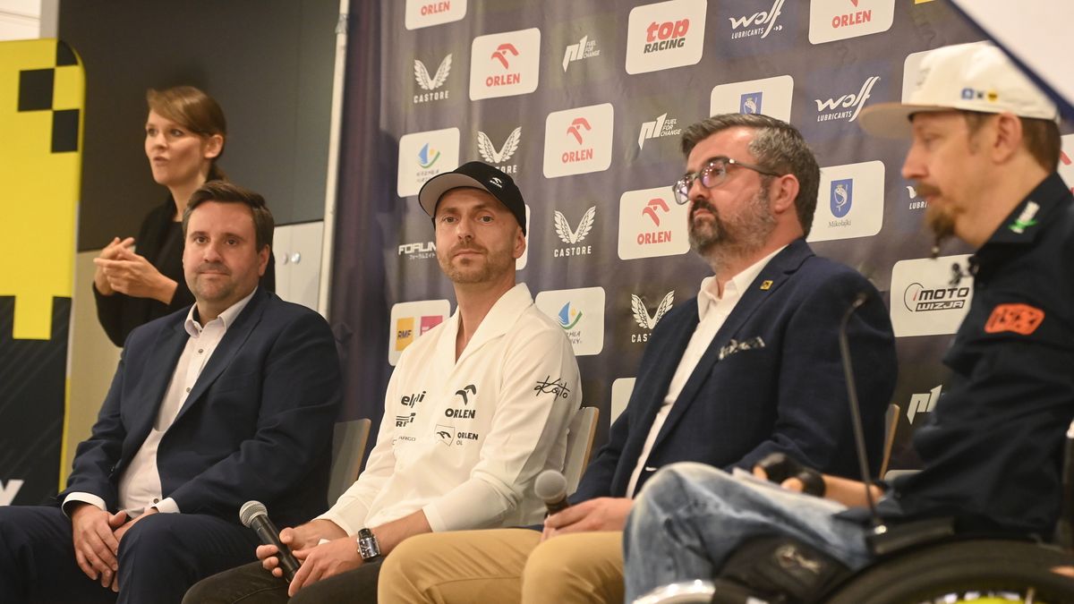 PAP/EPA / Piotr Nowak / Na zdjęciu: konferencja poświęcona ORLEN 80. Rajdowi Polski
