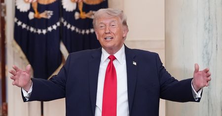 Rodzinny biznes Trumpów. Tak zarobią na wojnie w Iranie