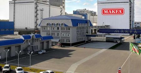 Największy rosyjski producent makaronów ofiarą Putina. Nie pomogły deklaracje łożenia milionów na wojnę
