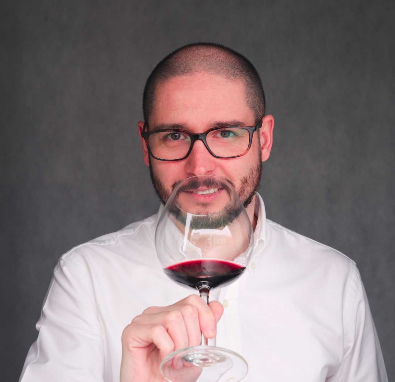 Tomasz Potrzebowski, ekspert rynku wina w Henkell Freixenet Polska 