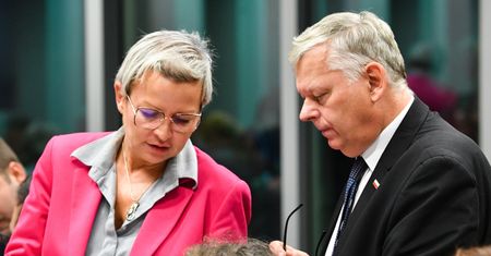 Ruszyły prace nad ustawą o maksymalnej cenie prądu. PiS odrzuca poprawki opozycji