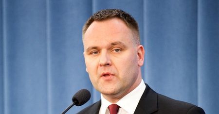 Problemy w LOT. PiS złoży wniosek do NIK