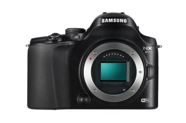 Samsung Smart Foto NX20 dostępny od września