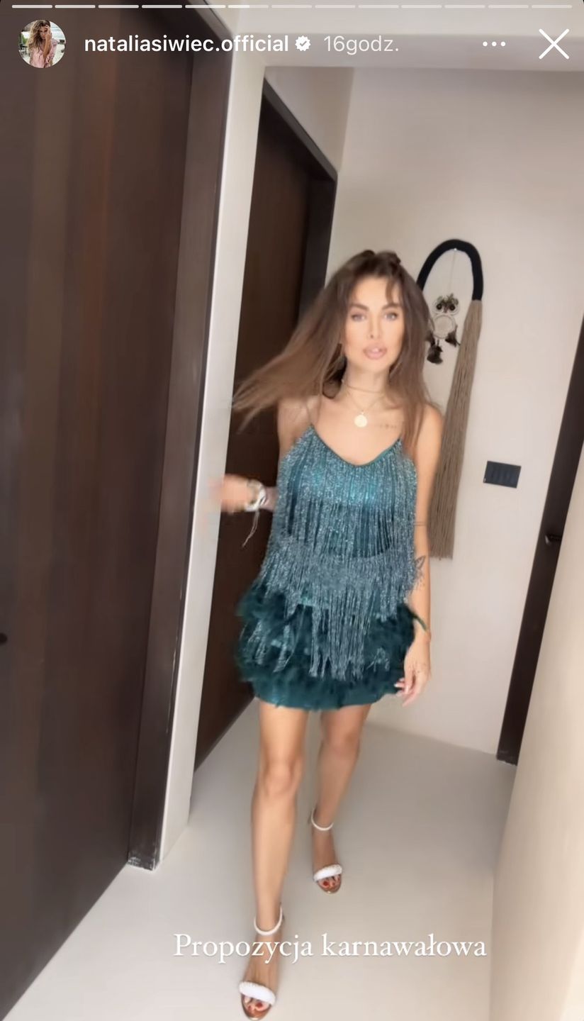 Natalia Siwiec w błyszczącej mini