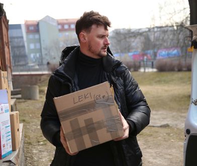 Między szpitalem a skandalem. Łukasz Grabarczyk i mroczna strona celebryty w kitlu