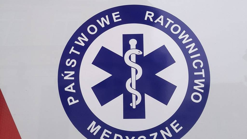 pogotowie ratunkowe ambulans karetka