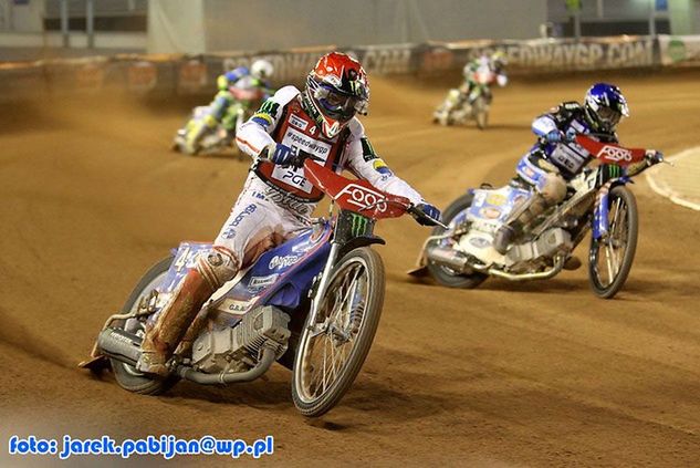 Tomasz Gollob jeździ w tym sezonie bardzo równo, co daje mu pierwszą pozycją w klasyfikacji cyklu SGP.