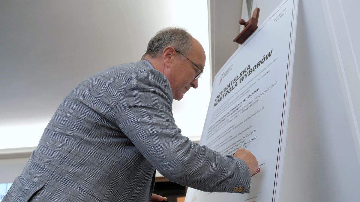 Na zdjęciu współprzewodniczący Nowej Lewicy Włodzimierz Czarzasty