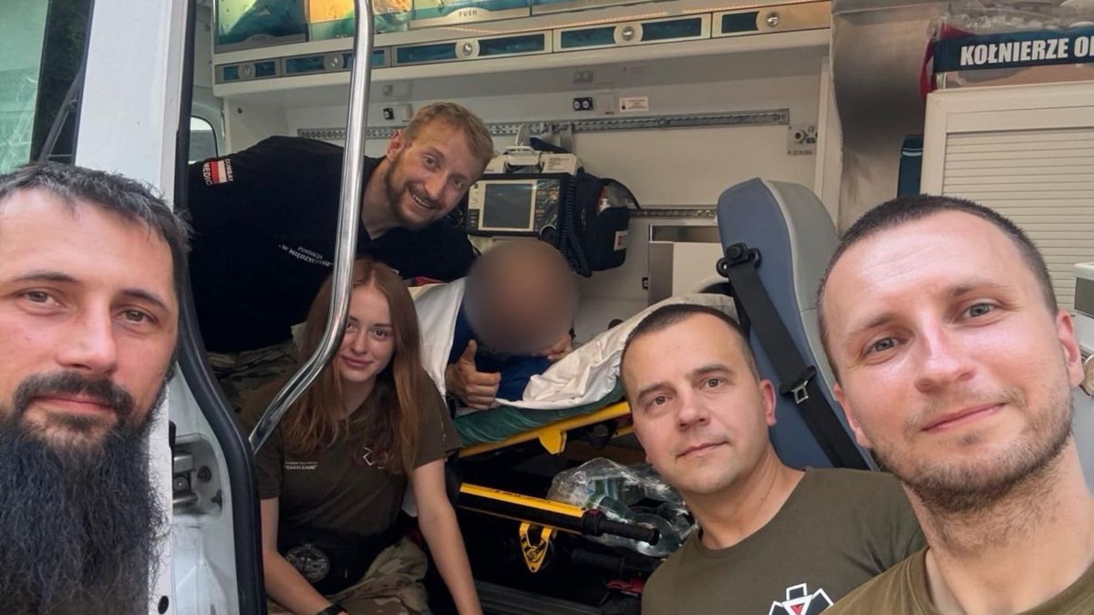 Polski wolontariusz ranny na froncie. Udzielał pomocy medycznej