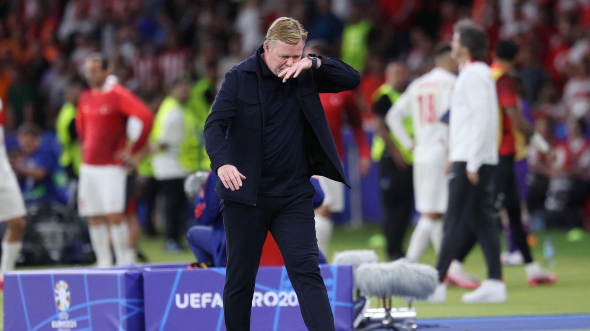 PAP/EPA / CHRISTOPHER NEUNDORF / Na zdjęciu: Ronald Koeman