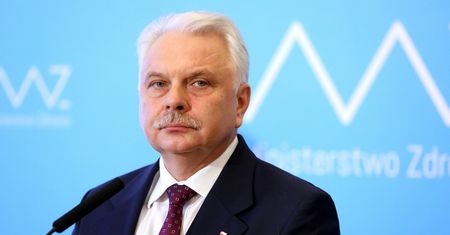 Koronawirus w Polsce. Wakacje za granicą możliwe? Wiceminister zdrowia zapowiada: komunikat w połowie czerwca