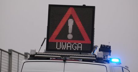 Niezachowanie bezpiecznej odległości przyczyną zderzenia trzech toyot na ul. Filaretów