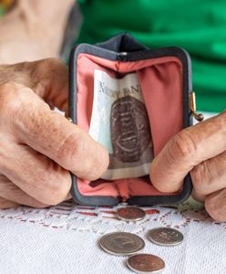 Tyle komornik może zabrać z emerytury. Obowiązują dwa limity