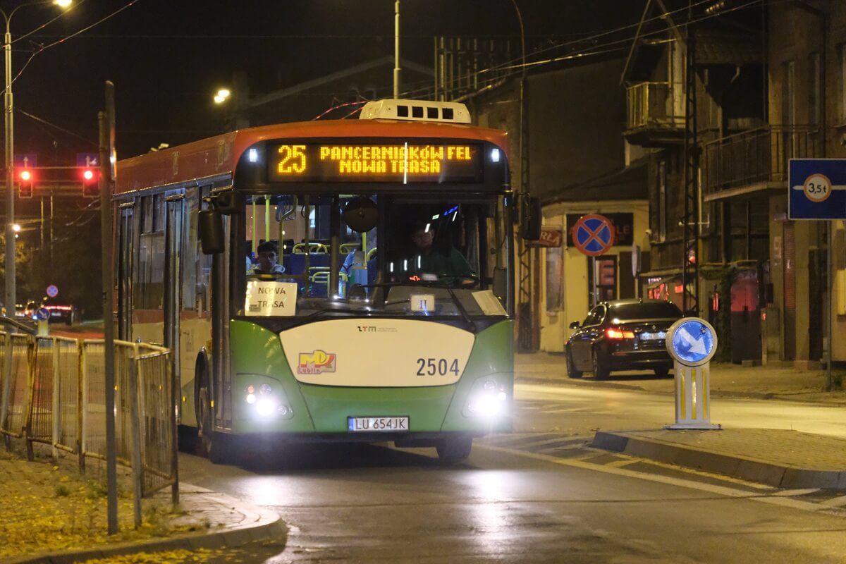 Zmiana czasu na zimowy. Jak w nocy z soboty na niedzielę będzie kursować komunikacja nocna w Lublinie?