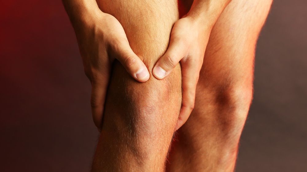 Ból kolan to sygnał ostrzegawczy choroby stawów