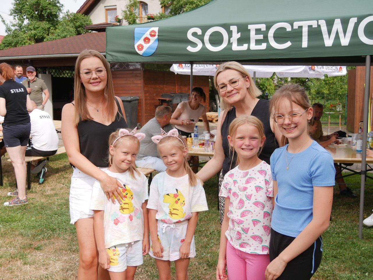 Obchody Dnia Ojca oraz rozpoczęcia wakacji w Zielęcinie. Bawiły się całe rodziny