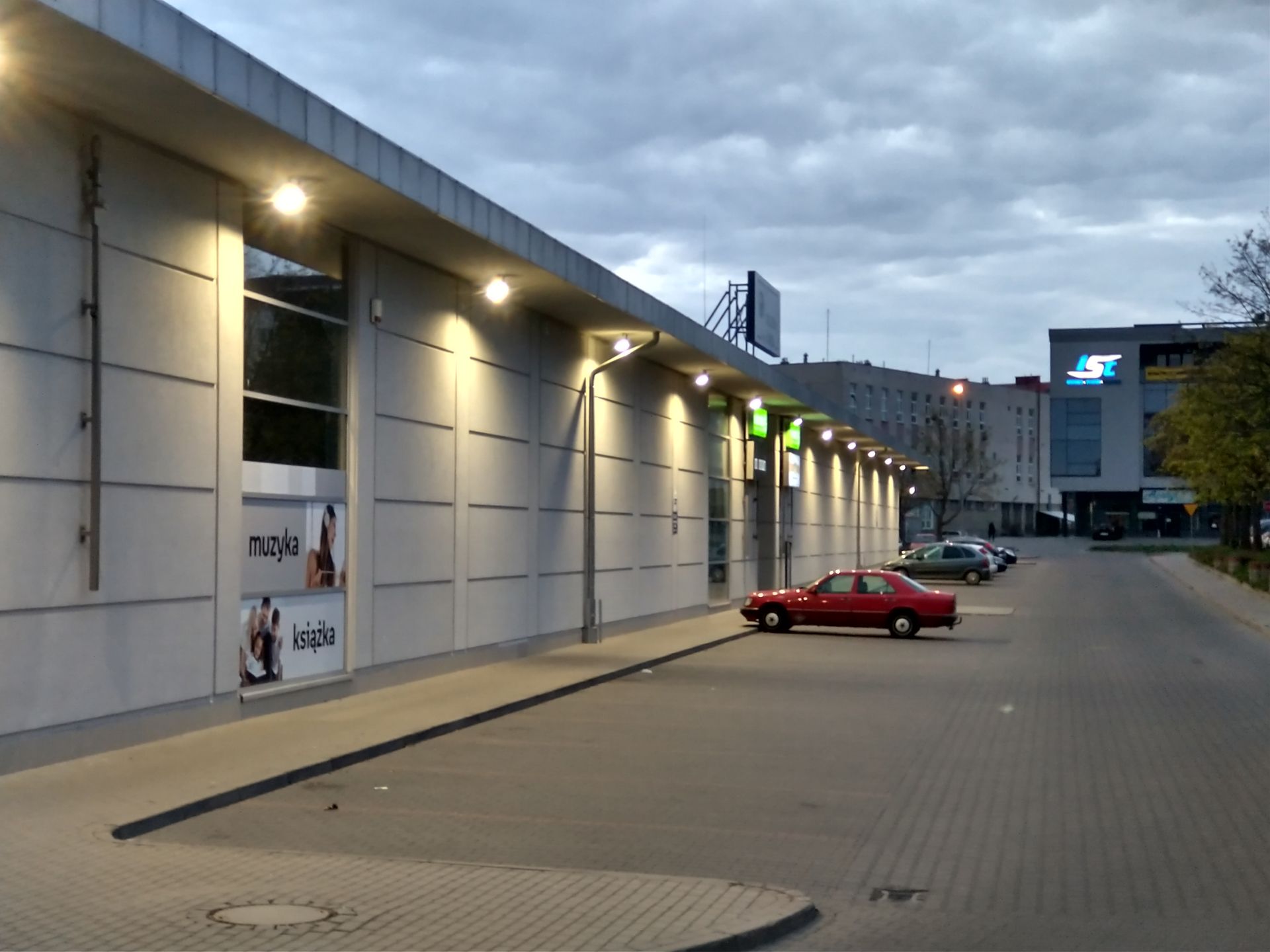 Motorola Moto G8 Power: test telefonu z dużą baterią za 1000 zł 10