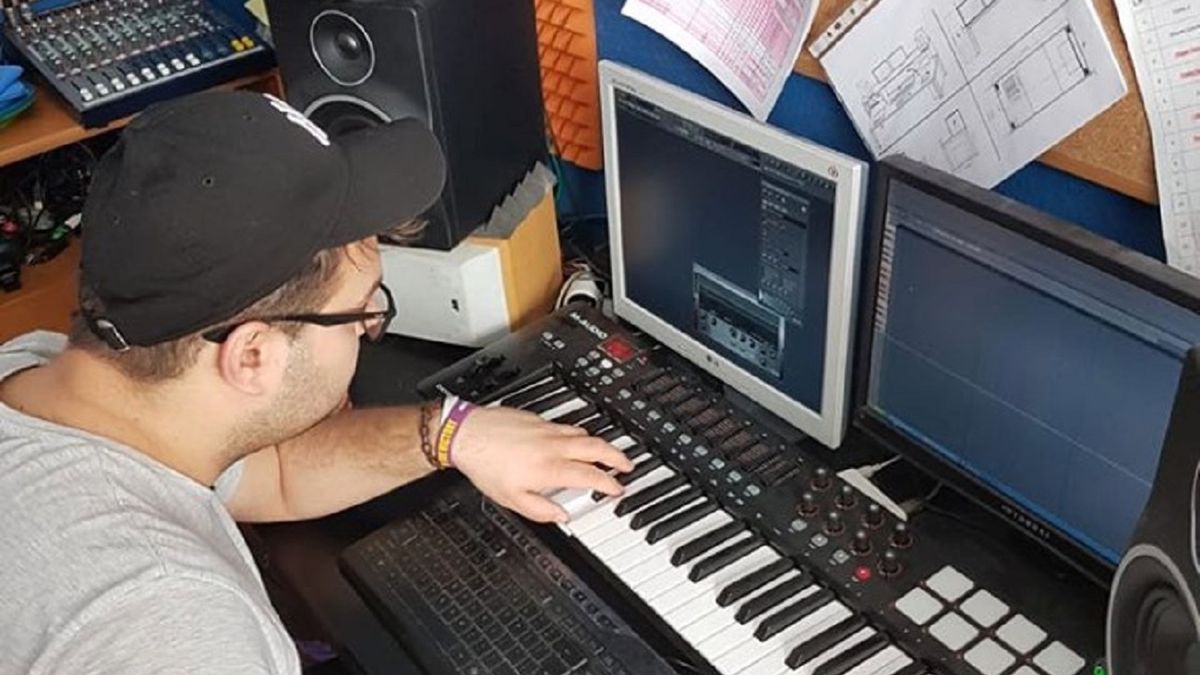 Domowe studio muzyczne. Z małego pokoju na wielką scenę 1